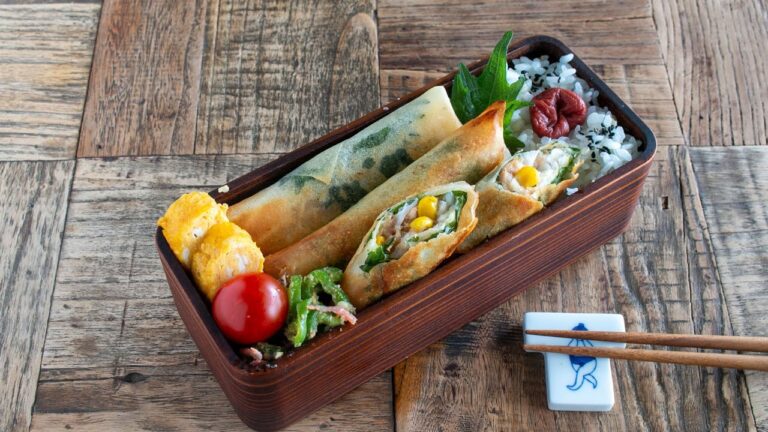 【お弁当作り】これはマズイはずがない!新玉ツナコーン春巻き#952