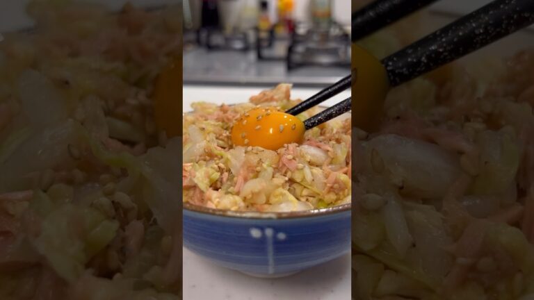 30kg痩せた男が食べている白菜ツナ丼の作り方を紹介したいと思います！#shorts #short