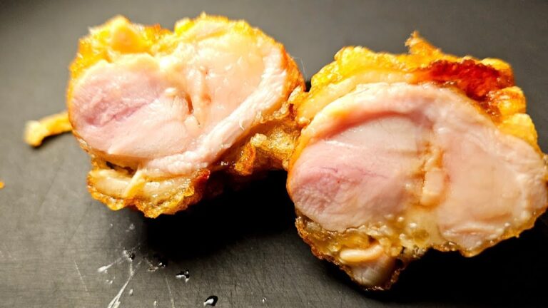 噛むと肉汁が滝のように溢れます。料理研究家史上一番美味しい、衣が決め手の【肉汁唐揚げ】