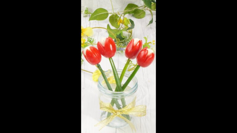【買ったトマト全部これにしても後悔しない！】詰めるだけ♡簡単かわいい野菜レシピ / Cherry Tomato Tulips #shorts