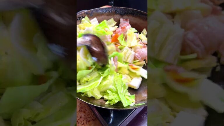 マルタイスープの活用法・野菜炒め篇【ASMR】 #shorts マルタイスープの活用法・野菜炒め篇【ASMR】 #shorts