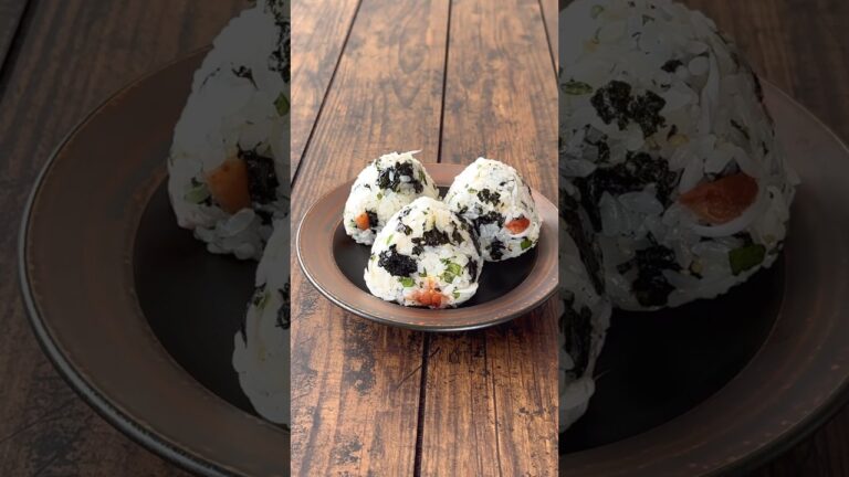 【おにぎりシリーズ】しらすと大葉のさっぱり混ぜおにぎり 【おにぎりシリーズ】しらすと大葉のさっぱり混ぜおにぎり