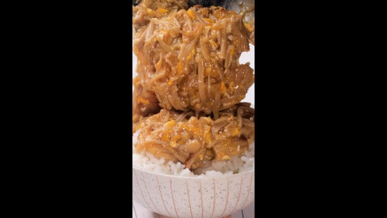 【とろ旨えのきがヤバイ♡】やる気0%でも大丈夫！コスパ最強の卵丼レシピ / Enoki Egg DON #shorts