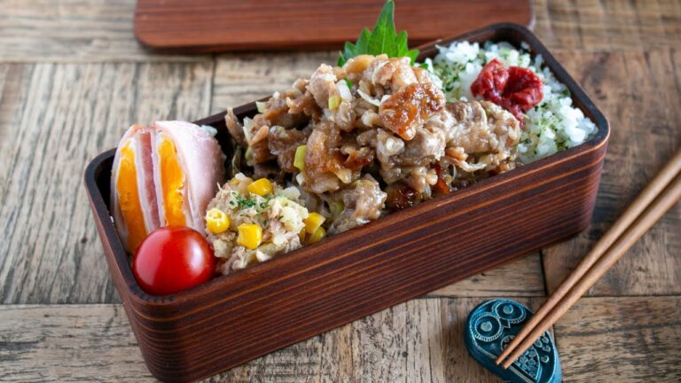 【お弁当作り】ネギまみれ最高〜!豚こまのネギだれウマ炒め弁当bento#966