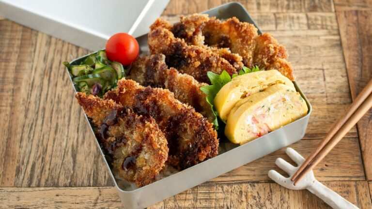 【お弁当作り】カリッと感がクセになる!豚バラ肉でBIGカツ風ペラペラトンカツ弁当bento#967