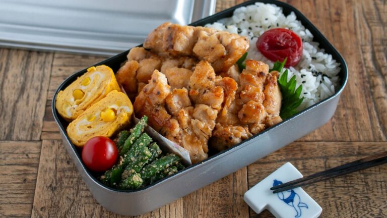 【お弁当作り】鶏むね肉が驚くほどジューシー!レモンガーリックチキン弁当bento#968
