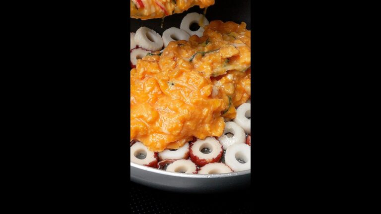 【いつもの卵料理が劇的に旨くなる♡】お肉の代わりにアレ入れて！コスパ最強レシピ Collaboration With DAIGOも台所 / Omelet with Chikuwa #shorts