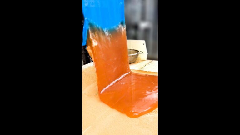 【無限に食べられるモチモチスイーツ！？】極上すぎるおいしさ！！ / Warabimochi #shorts