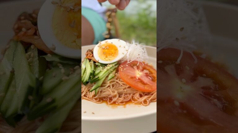 毎年余る素麺のアレンジレシピ【ビビン麺】冷たくて辛いのなんて最高に美味いから！　#キャンプ飯 #料理動画 #レシピ動画