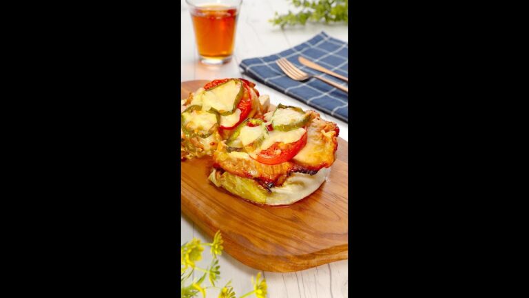 【キャベツにのせて焼いたら、肉汁がジュワ〜！】たれに秘密あり♪オーブンに入れて放置するだけの超簡単レシピ！ / Cabbage Open Sandwiches #shorts