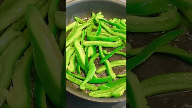 ピーマンの塩昆布炒め #shorts #ピーマンレシピ #塩昆布 塩昆布 #ビタミンc #かんたんcooking ピーマンの塩昆布炒め #shorts #ピーマンレシピ #塩昆布 塩昆布 #ビタミンc #かんたんcooking