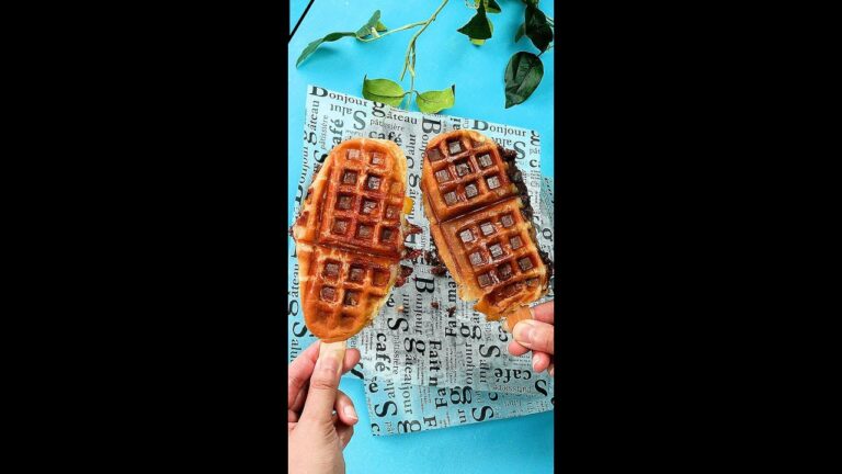 【え、コッペパンをワッフルに!?】家族が大絶賛した♡超簡単絶品パンレシピ / Bun Waffles #shorts 【え、コッペパンをワッフルに!?】家族が大絶賛した♡超簡単絶品パンレシピ / Bun Waffles #shorts