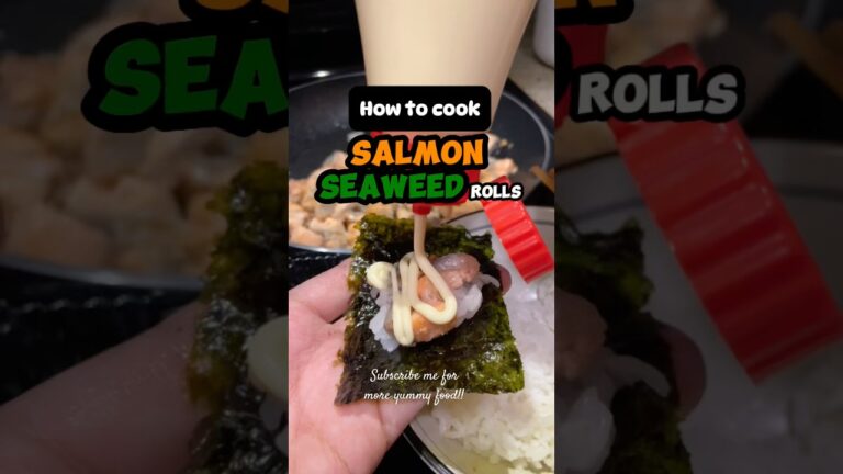 The BEST way to make Salmon Seaweed Rolls 😍 #shorts #viral #cooking #downtownseattle  #food