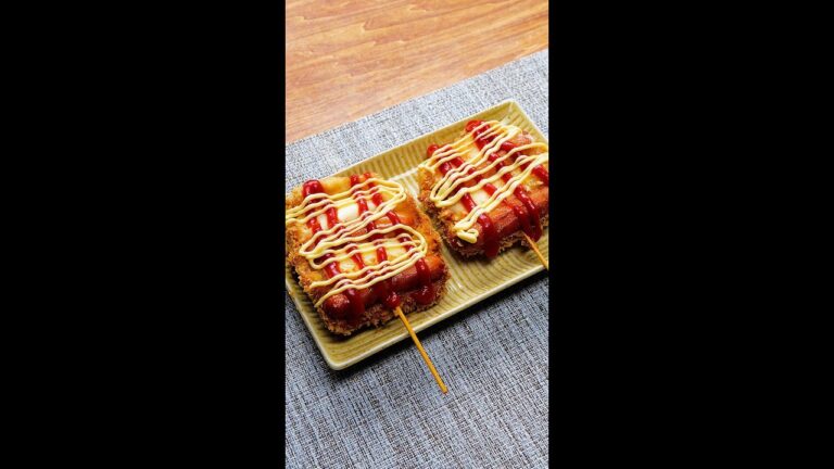 【ハットグ好き必見!】揚げたて最高!サクサク&とろ〜りがやみつき♡ミニサイズで楽しい串揚げ! / Mini Korean Corn Dogs #Shorts 【ハットグ好き必見!】揚げたて最高!サクサク&とろ〜りがやみつき♡ミニサイズで楽しい串揚げ! / Mini Korean Corn Dogs #Shorts