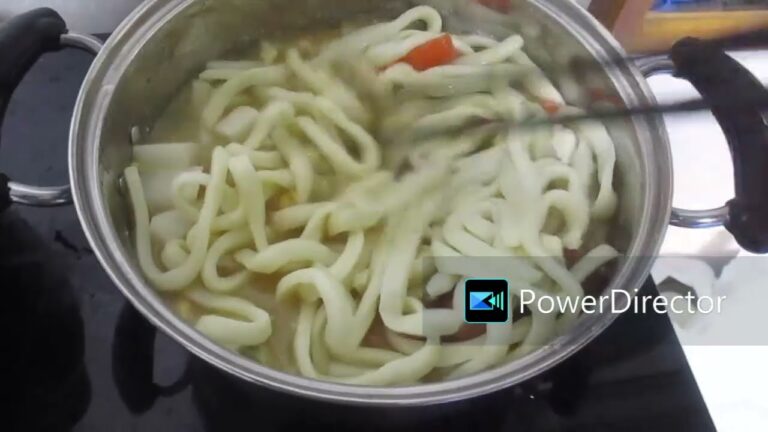 お部屋料理　野菜てんこ盛りうどん　２０２４年１２月２５日　水曜日