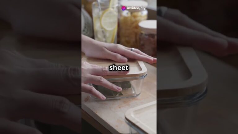 Sushi rolls at home🤤🍣👩🏻‍🍳 #diycooking #ashortsaday #cooking #cookinghacks #food