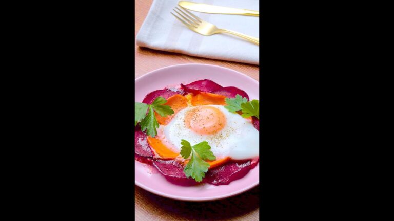 【いつもの目玉焼きがレベルアップ!!】GRWM撮りたくなるくらいオシャレな朝になってQOL爆上がりしたレシピ / Fried Egg with Beets and Cheese #shorts 【いつもの目玉焼きがレベルアップ!!】GRWM撮りたくなるくらいオシャレな朝になってQOL爆上がりしたレシピ / Fried Egg with Beets and Cheese #shorts