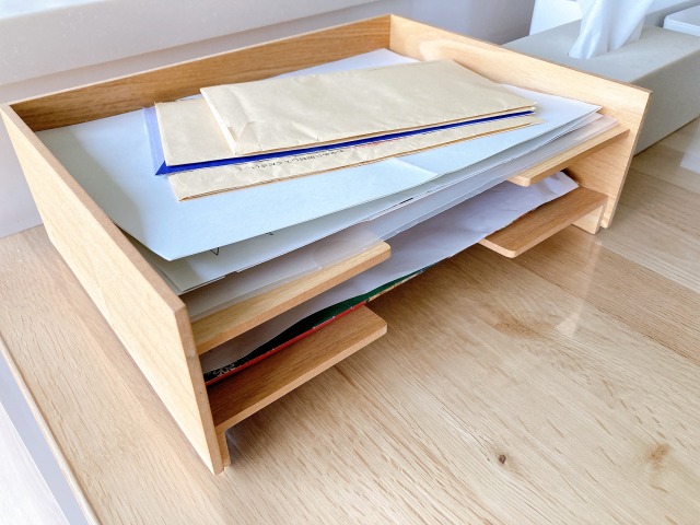 書類の整理の棚