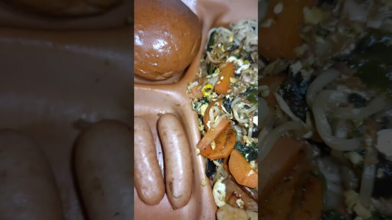 菜花ブロッコリー人参えのき海苔ソーセージ黒糖パン