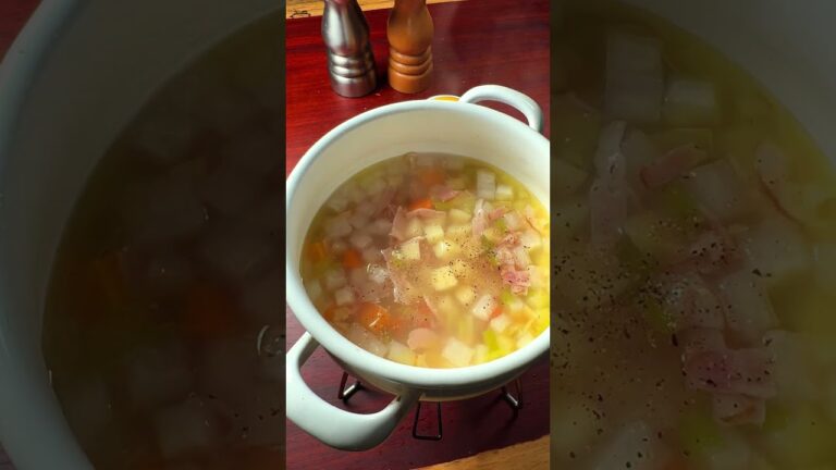 野菜スープ時々ほうれん草【ASMR】 #shorts 野菜スープ時々ほうれん草【ASMR】 #shorts