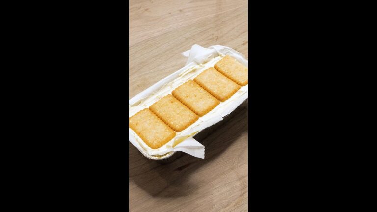 【このチーズケーキ冷やすだけ】「焼かずにできる」「簡単すぎ」ひんやりレアチーズケーキ / No-Bake Cheesecake with Coconut Biscuits #Shorts 【このチーズケーキ冷やすだけ】「焼かずにできる」「簡単すぎ」ひんやりレアチーズケーキ / No-Bake Cheesecake with Coconut Biscuits #Shorts