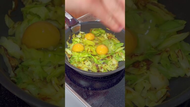 キャベツと卵だけで満腹!美味しい丼できるんです!#料理 #簡単レシピ #cooking キャベツと卵だけで満腹!美味しい丼できるんです!#料理 #簡単レシピ #cooking
