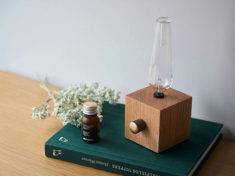 WERKE/WOODEN AROMA DIFFUSER