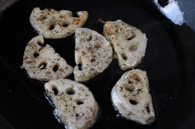 れんこんのゆかり揚げ