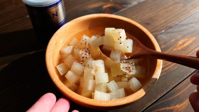 NEW                        
                        
                                                BLOG                        
                        
                        
                            
                                2/21                                (金)                                
                                
                                
                            
                            具材2つで簡単に！忙しい朝にぴったり「スープレシピ」2選
                            料理家 エプロン7
