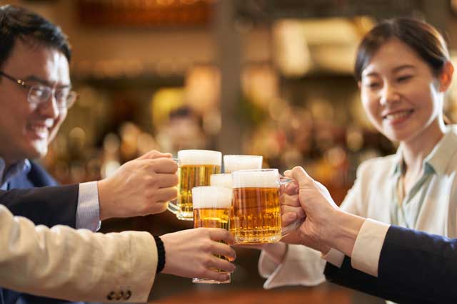 ビール　飲み会