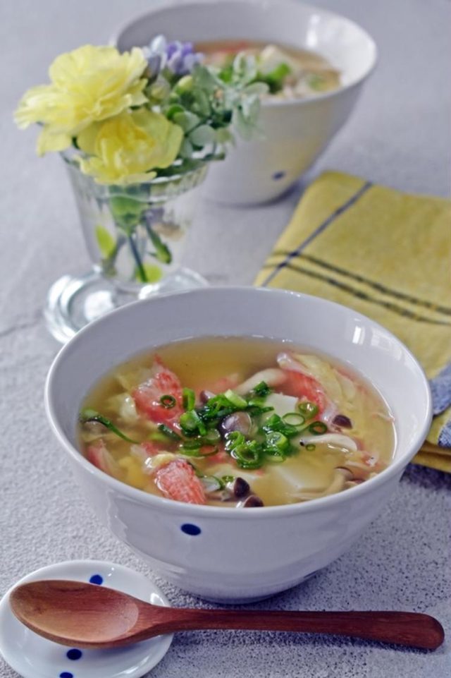 カニカマ・豆腐の卵スープ