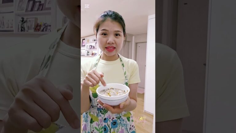 Thịt nghêu canh rong biển 조개살미역국 #congthucnauan #koreanfood #cooking #nhungbep #monngon #naunuong Thịt nghêu canh rong biển 조개살미역국 #congthucnauan #koreanfood #cooking #nhungbep #monngon #naunuong