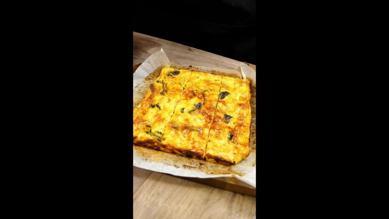 【豆腐と卵でふわふわ】「生クリームなし」「混ぜて焼くだけ！」罪悪感ゼロ！豆腐で作る簡単ヘルシー濃厚キッシュ / Tofu Quiche #Shorts