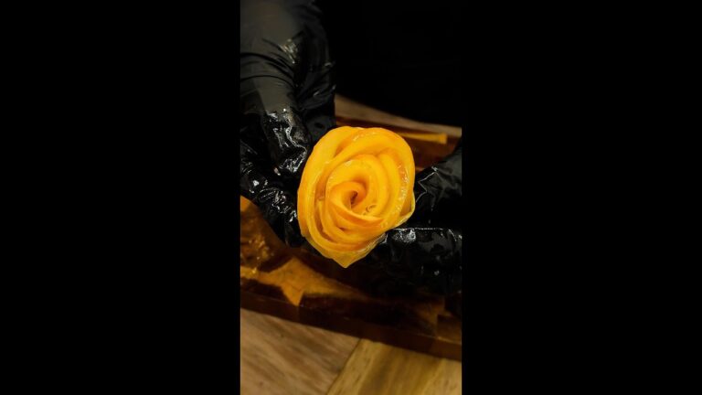 りんごとライスペーパーでおしゃれなおやつ【くるくる巻いて完成!】簡単♡おしゃれなライスペーパーでローズアップルパイ / Rice Paper Rose Apple Pie りんごとライスペーパーでおしゃれなおやつ【くるくる巻いて完成!】簡単♡おしゃれなライスペーパーでローズアップルパイ / Rice Paper Rose Apple Pie