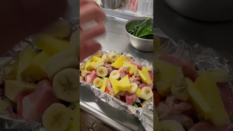 東南アジアの隠れた絶品料理!パプア・ニューギニア料理:ムームーを作ってみた#海外料理#東南アジア料理#エスニック料理#オーブン料理 東南アジアの隠れた絶品料理!パプア・ニューギニア料理:ムームーを作ってみた#海外料理#東南アジア料理#エスニック料理#オーブン料理