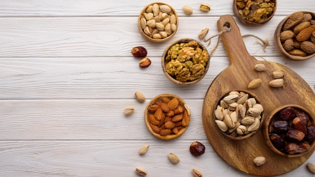数種類のナッツ