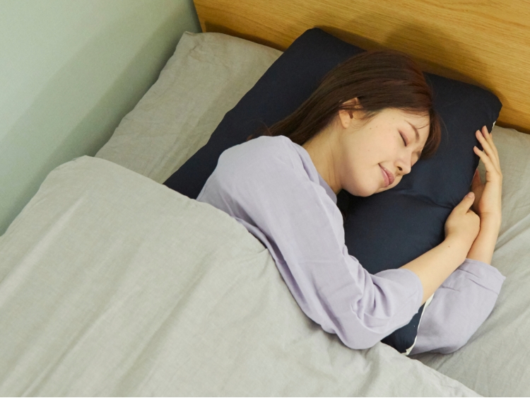 理想の枕で、極上の睡眠へ。高さや寝姿勢に合わせて選べる5つの名品