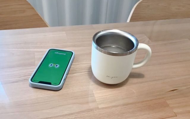 携帯電話と白湯