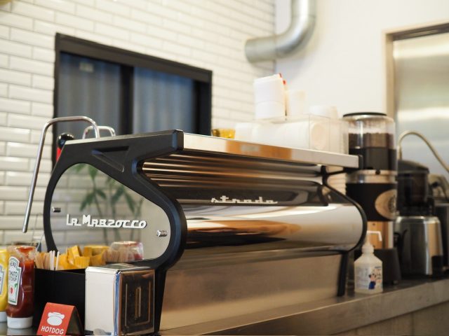 EIGHT COFFEE 店内