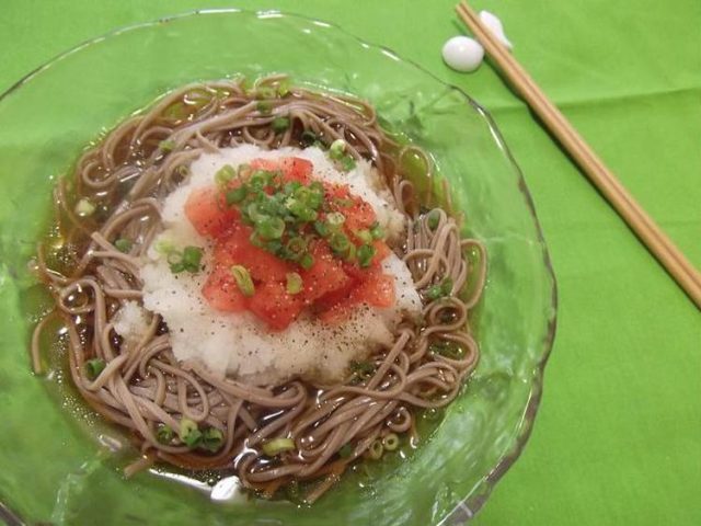 おろしトマト蕎麦