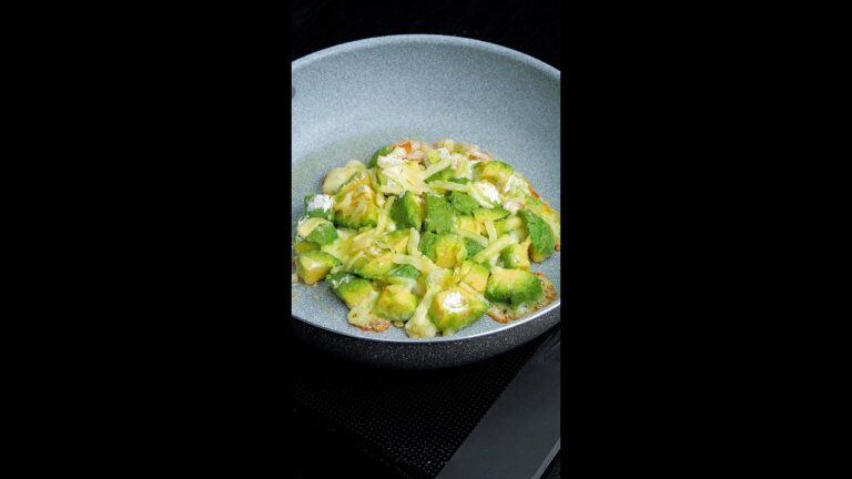 【アボカドの誘惑】とろ～りチーズとアボカドで秒うま！ Collaboration With DAIGOも台所 / Hashed Avocado