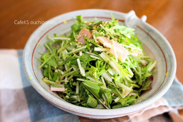 水菜のごま酢サラダ