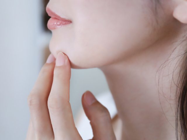 女性の肌
