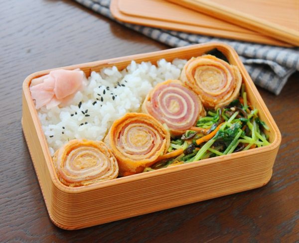 油揚げとベーコンの信田巻き