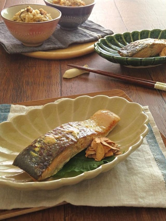 鮭のみそマヨガーリック焼き