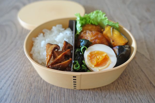 HAKOYA 抗菌塗り曲げわっぱ一段弁当 使用例