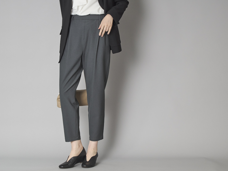 通勤コーデに！パンプス迷子さん必見の、足が痛くなりにくい靴5選