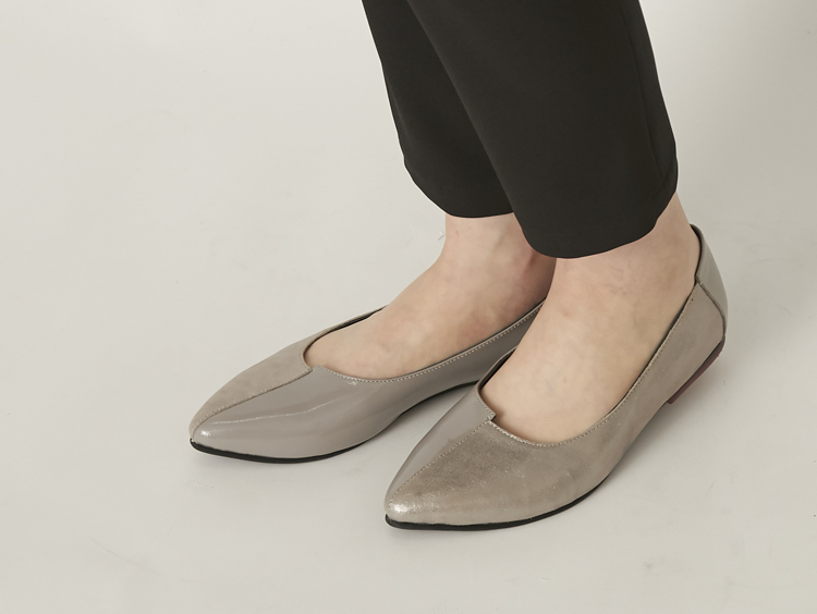 yuko imanishi＋/ダブルフェイスフラットシューズ YOSHI