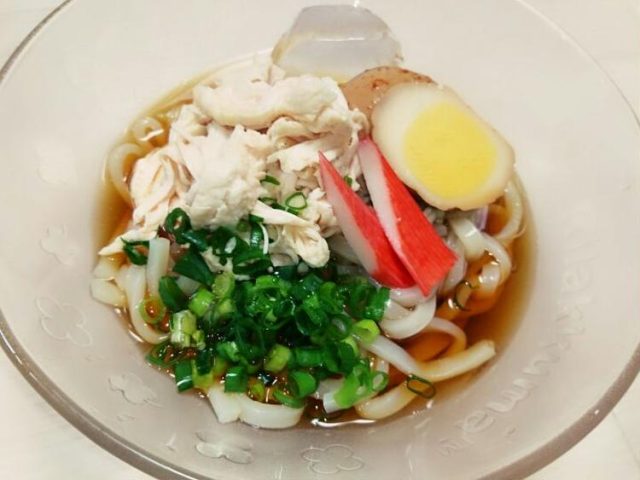 冷やしぶっかけうどん