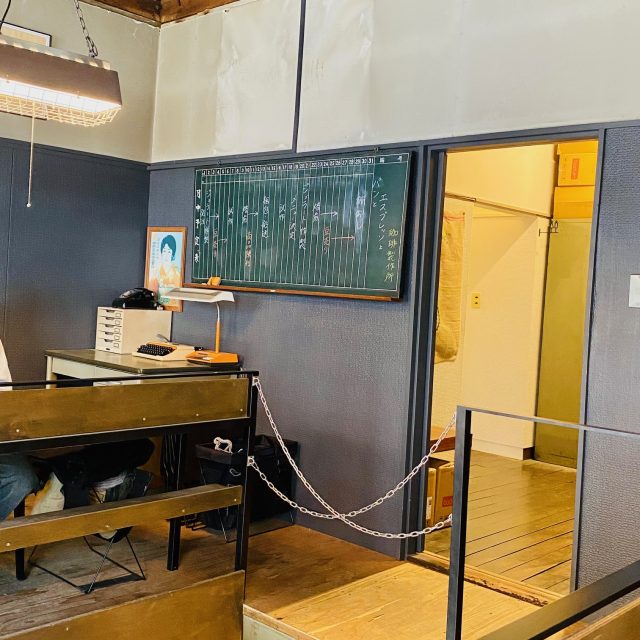 ンとエスプレッソと珈琲製作所 店内